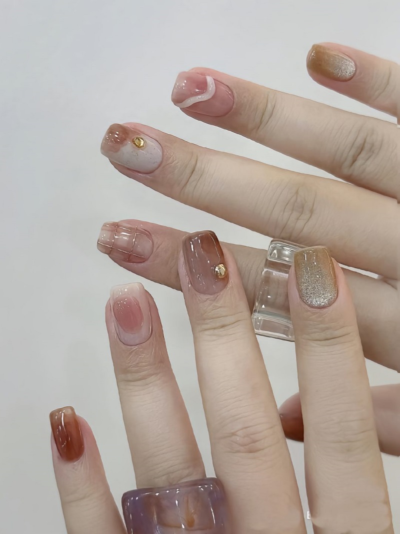 Mẫu móng mùa thu form ngắn dễ thương