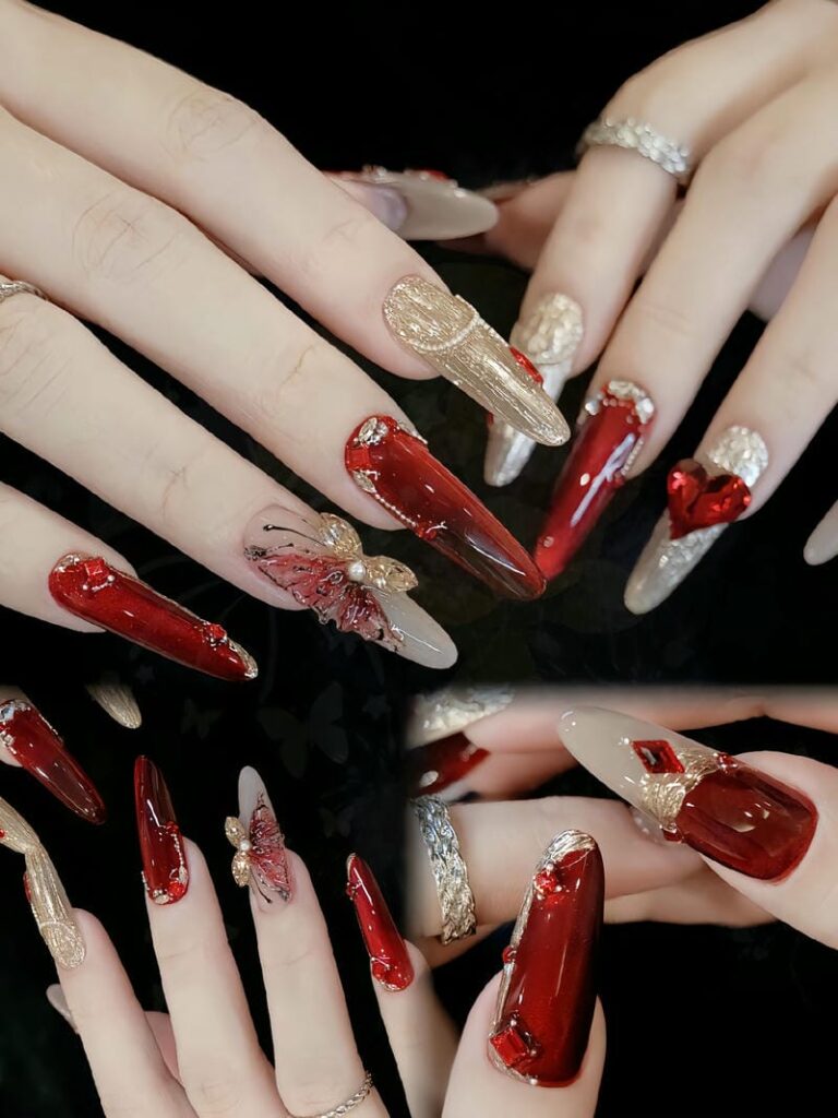 Mẫu nail màu đỏ đính đá sang chảnh