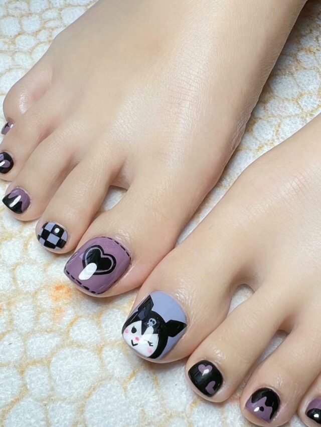 Ảnh nail chân nhân vật hoạt hình Kuromi dễ thương