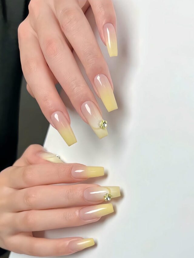 Mẫu nail ombre màu vàng đính đá nhẹ nhàng