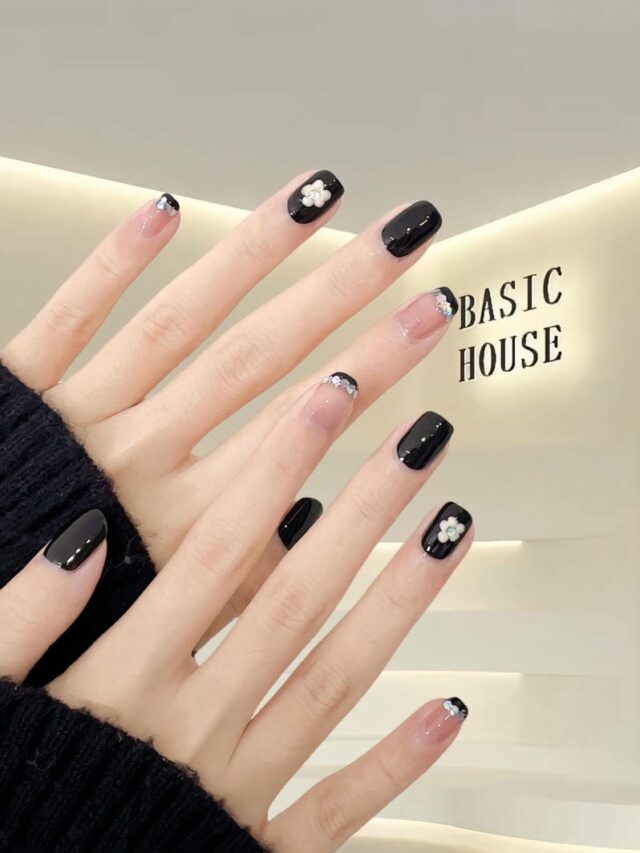 Nail đen sơn trơn đẹp