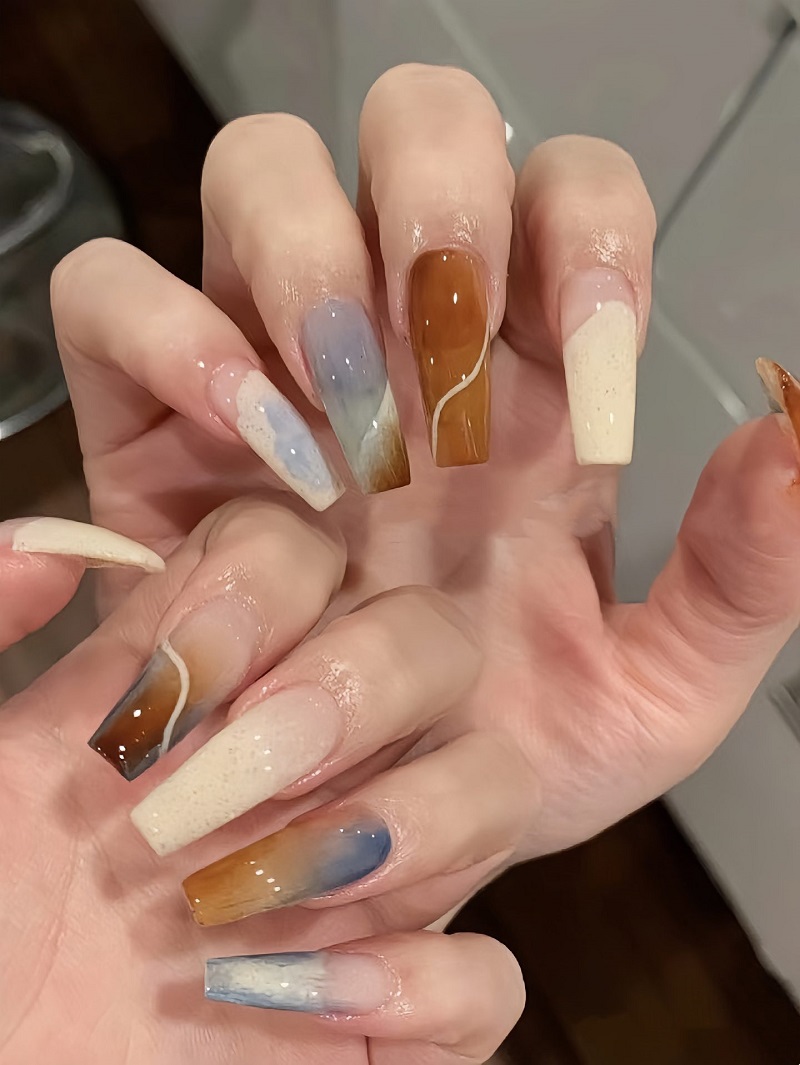 Mẫu nail mùa thu đẹp form móng vuông