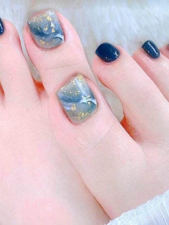 Ảnh mẫu nail chân vân đá tông màu xanh dương