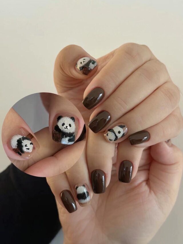 Mẫu nail tông màu nâu đất cùng hình vẽ gấu trúc đáng yêu
