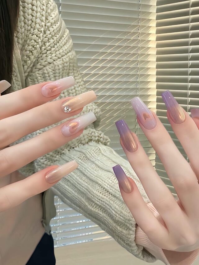Nail tay ombre 2 màu đính đá đơn giản, sang trọng