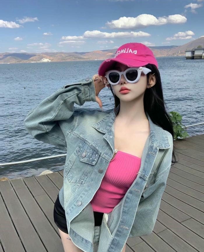 Ảnh gái xinh đeo kính dâm siêu cute
