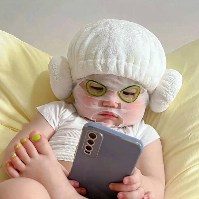ảnh đại diện em bé đáng yêu
