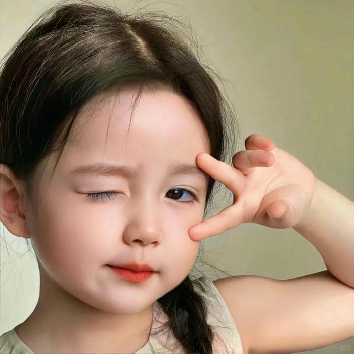 avatar ảnh em bé cute đáng yêu