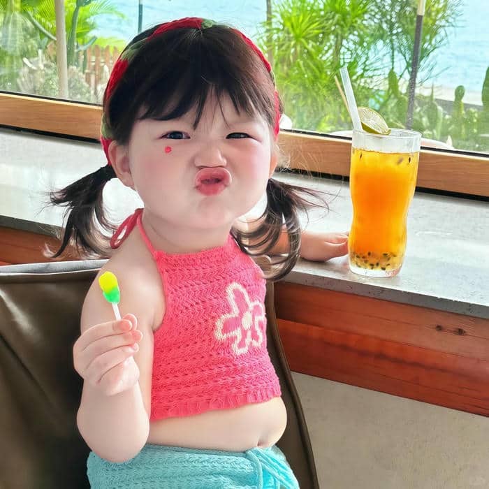 avatar ảnh em bé dễ thương