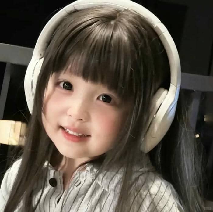 avatar hình em bé cute