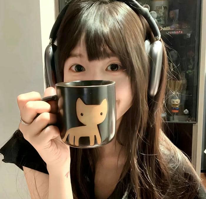 avatar nữ ngầu che mặt